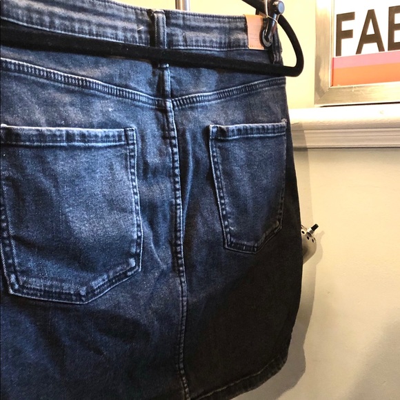 ZARA authentic denim by TRF jean skirt - Picture 2 of 2